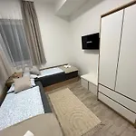 Case de vacanță Brothers House Balatonszarszo