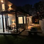 Brothers House Balatonszarszo