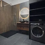 Brothers House * Balatonszarszo