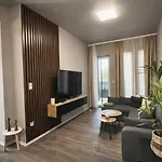 Brothers House Holiday home Balatonszarszo