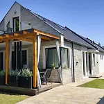 Brothers House