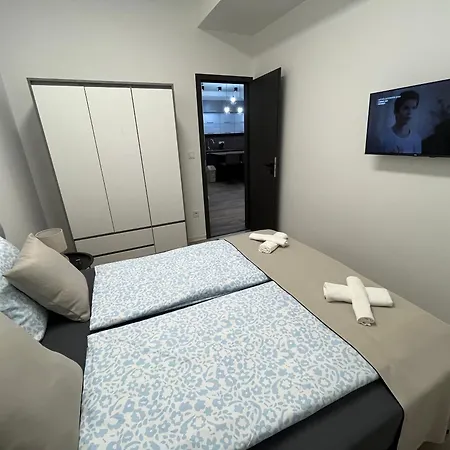 Brothers House Tatil Evi