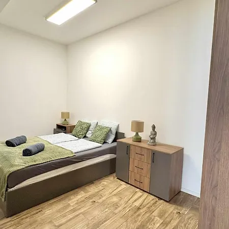 Brothers House Vakantiehuis Balatonszarszo