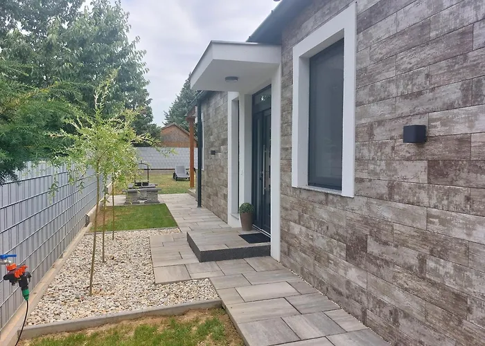 بيت للعطل Brothers House