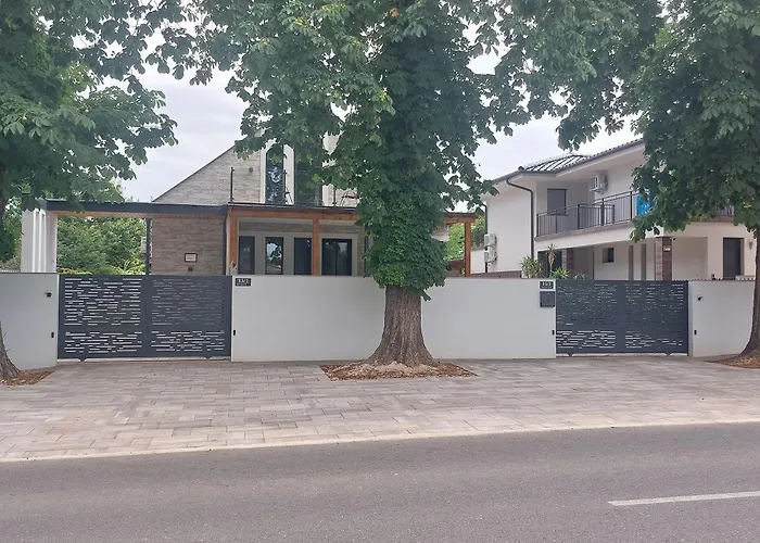 بيت للعطل Brothers House *